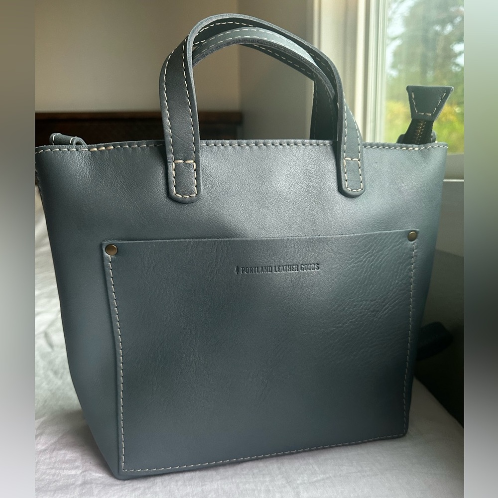 NWOT Portland Leather Zippered Mini in Zoolander